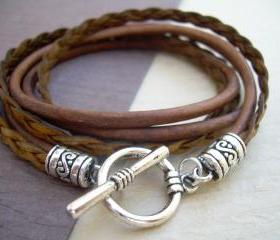 Mens, Womens, Unisex, Triple Wrap Leather Bracelet with Toggle Clasp - Light Antique Brown