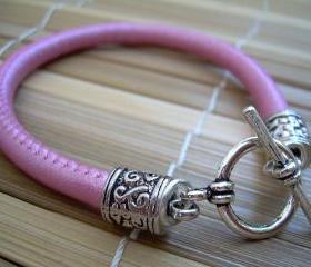 Womens Toggle Closure Metallic Pink Stitched Nappa Leather Bracelet Urban Survival Gear USA