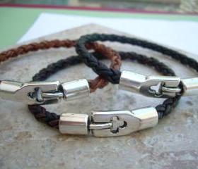 Mens Braided Leather Bracelet with simple clasp, Mens Jewelry, Mens Bracelet, Mens Gift, Mens Leather Bracelet